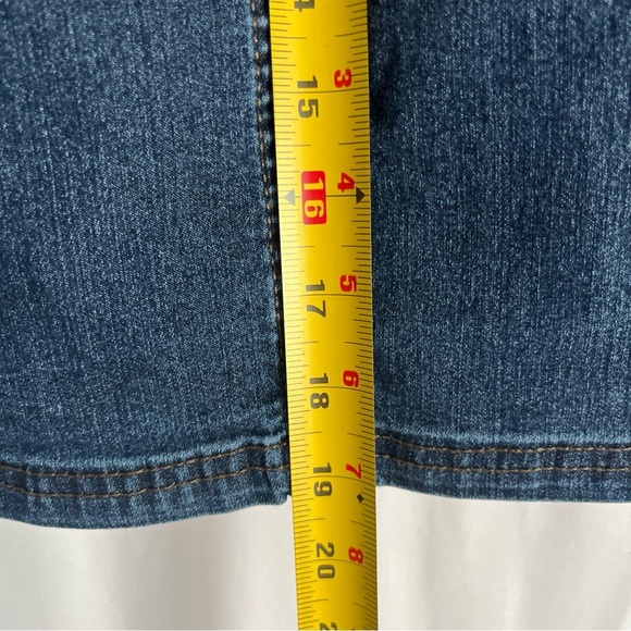 Lee Women's Classic Blue Midi Skort - Picture 12 of 12